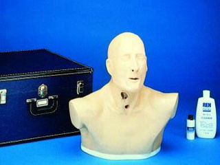 Simulador para cuidados com pacientes com traqueostomia